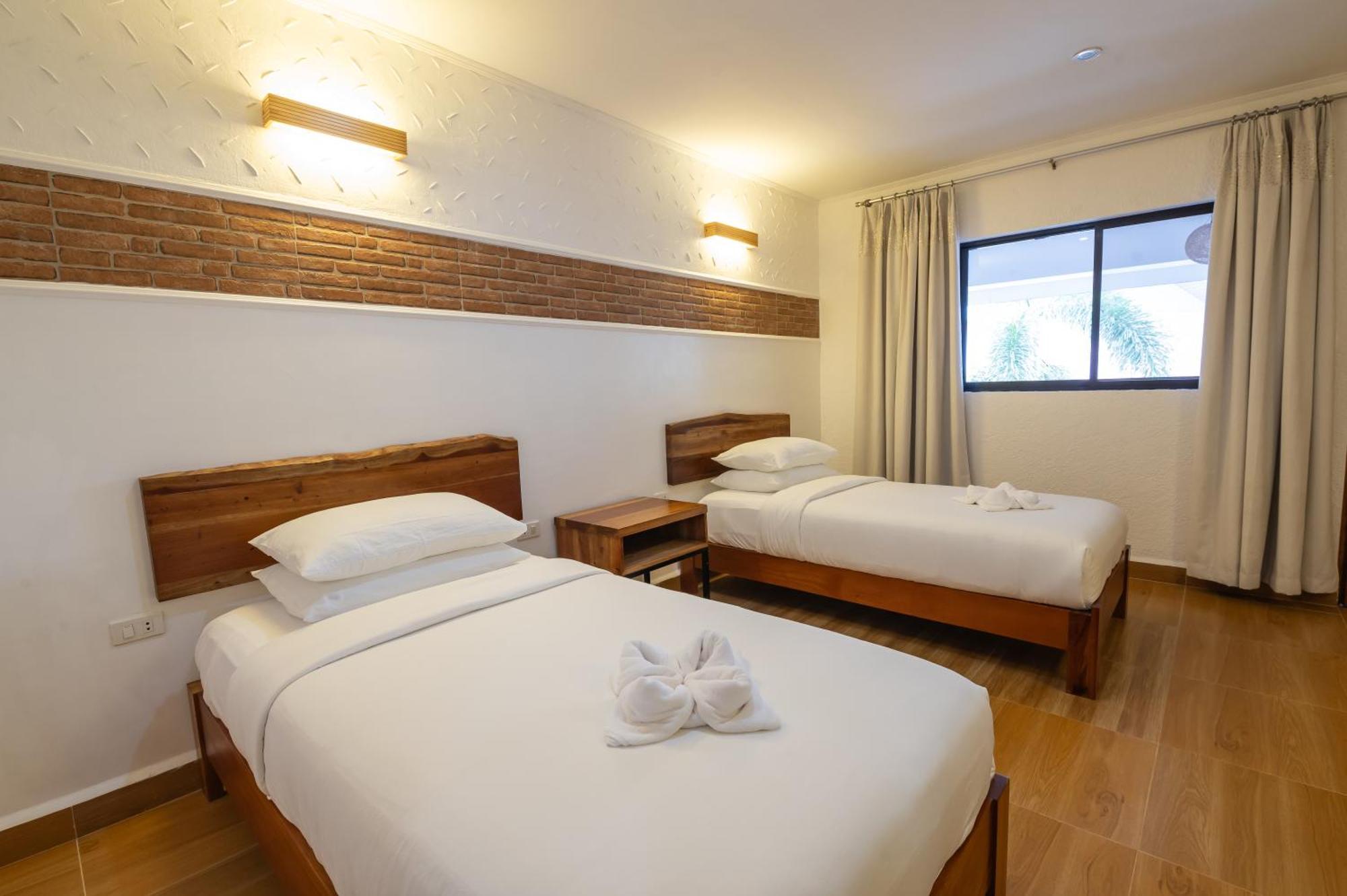 Alona Garden Suites Panglao Buitenkant foto